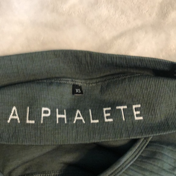 Alphalete Vault Sports Bra - Picture 3 of 4